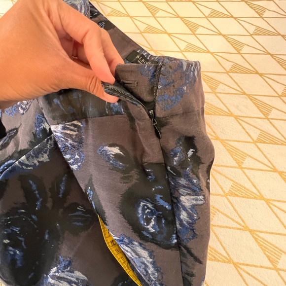 Talbots NWT Floral Ankle Pants Size 10P - Picture 7 of 10